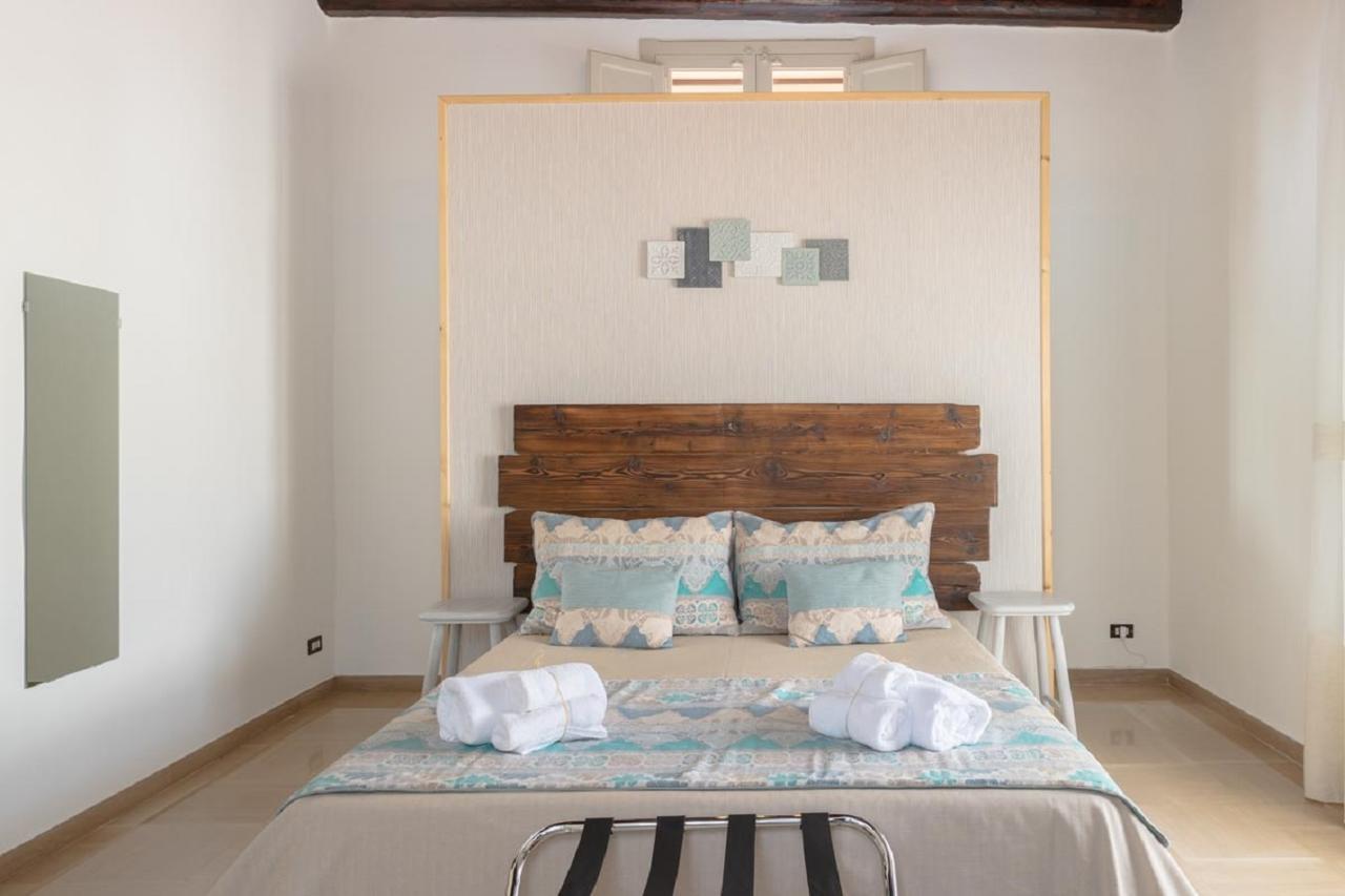 Palazzo Bianchi Domus Holidays ตรานิ ภายนอก รูปภาพ